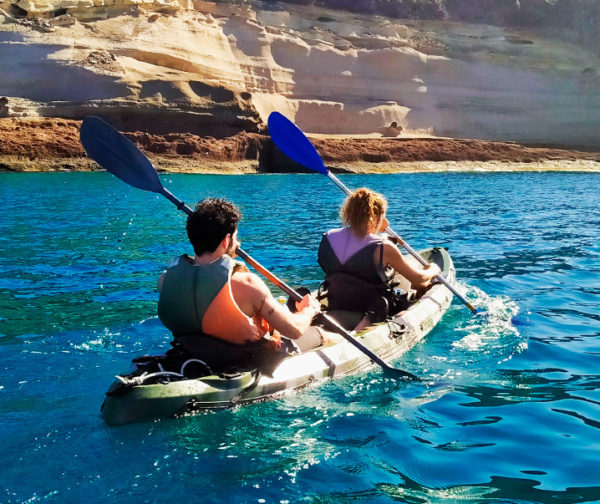 Kayak Paddle Couple