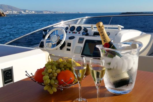 Private Luxury Yacht Trip